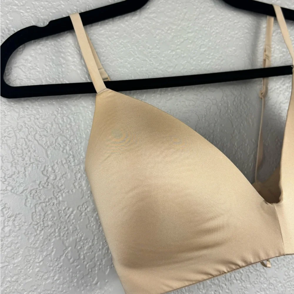 SKIMS Women’s Clay 32DD Padded Wireless T-Shirt Push-Up Everyday Bra Feminine - Picture 3 of 11